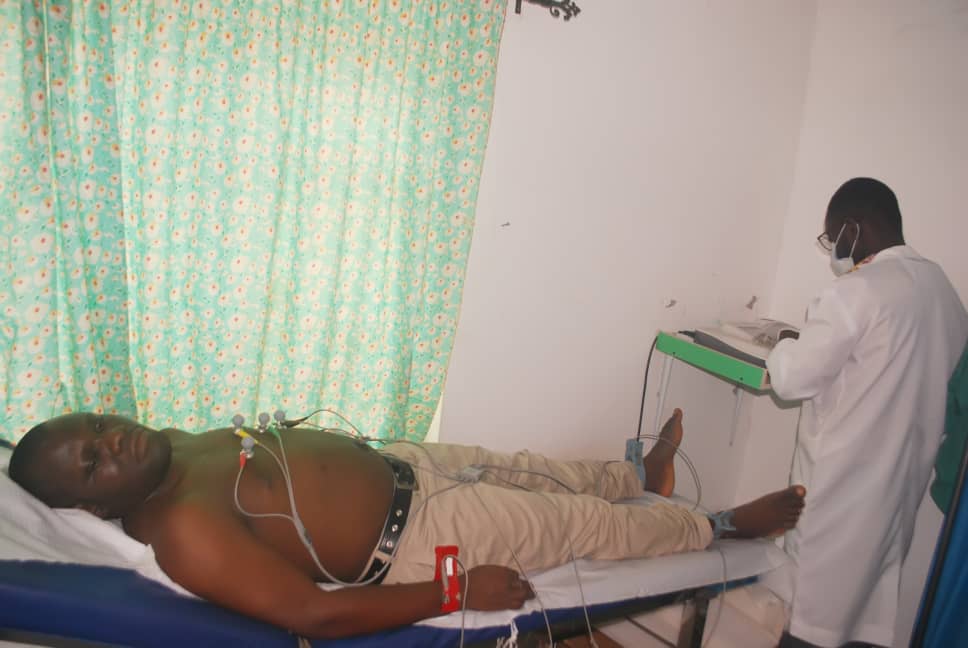 Resting ECG in progress
